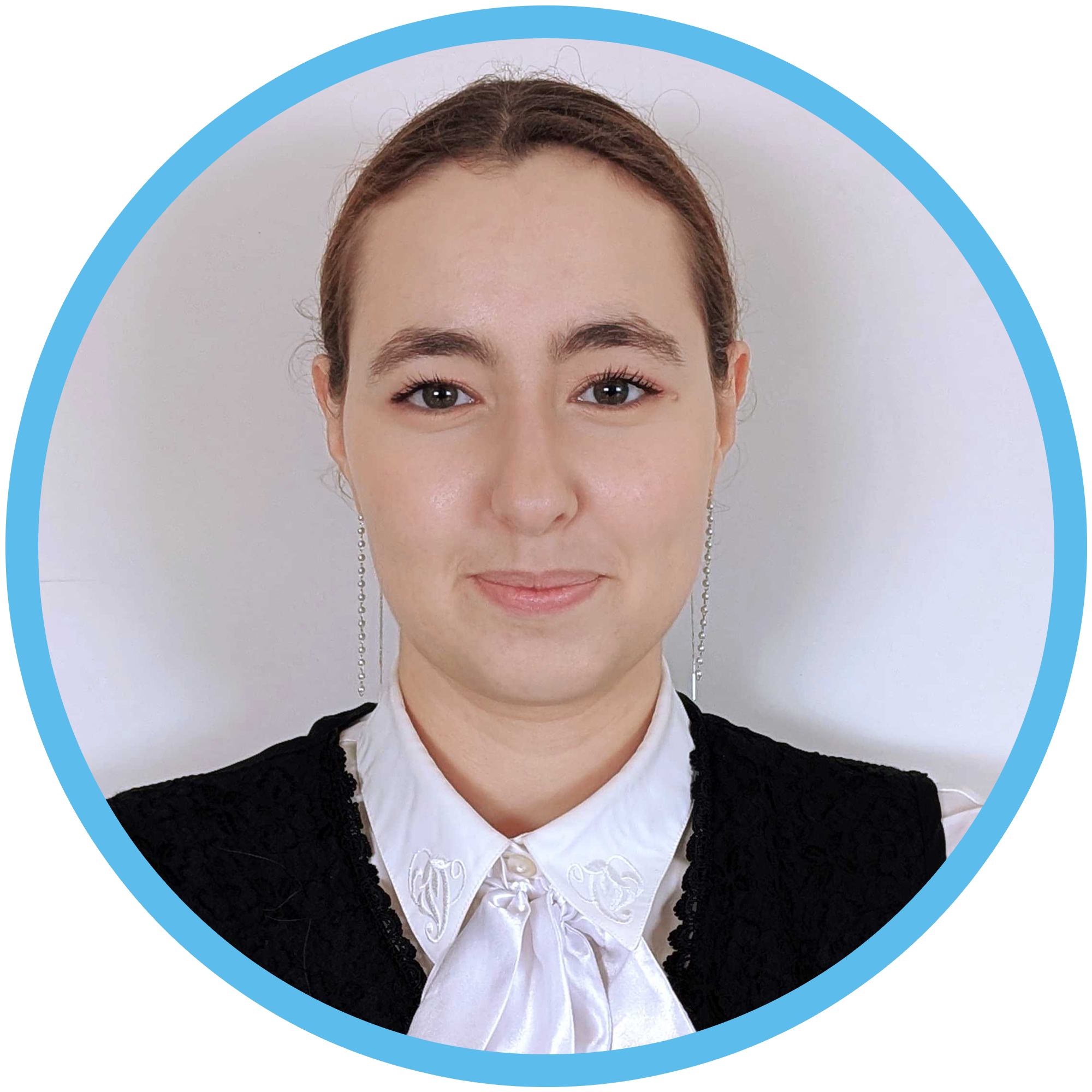 Mariana Gouveia portrait.